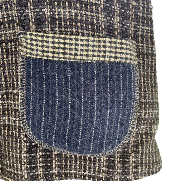 Handmade Mfa Boston repurposed sweater vest - Picture 6 of 13